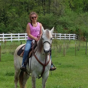 Meet your Posher, Ashley